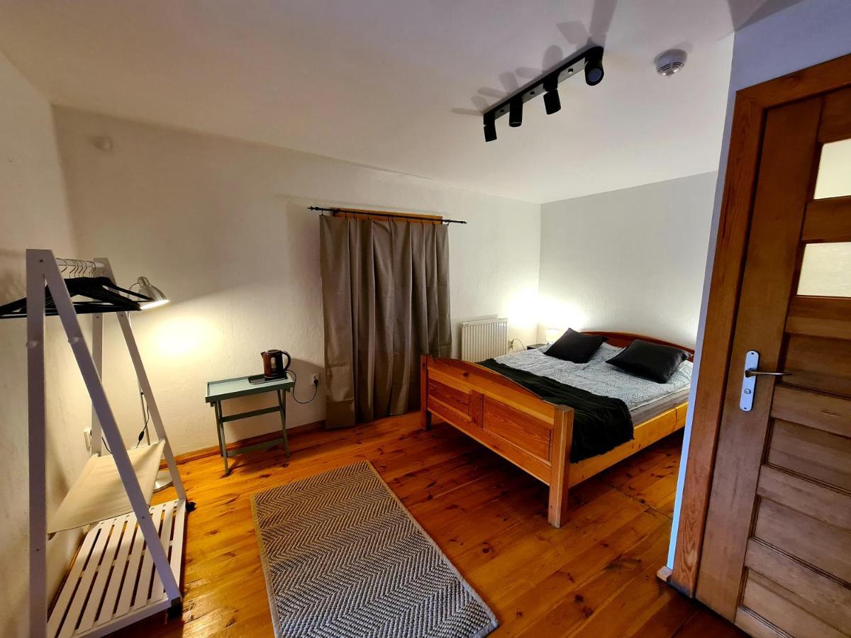 Oberza Pod Zlotym Prosiakiem Hotel Nieborow Bagian luar foto