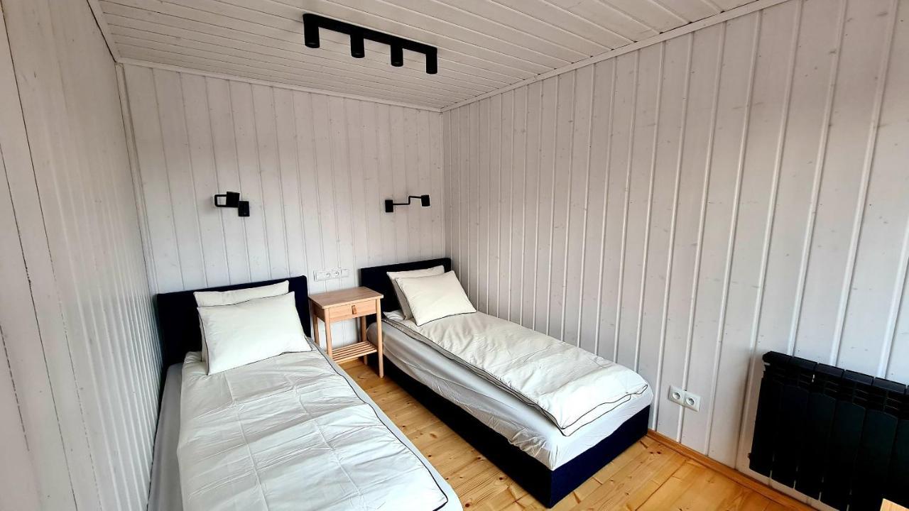 Oberza Pod Zlotym Prosiakiem Hotel Nieborow Bagian luar foto