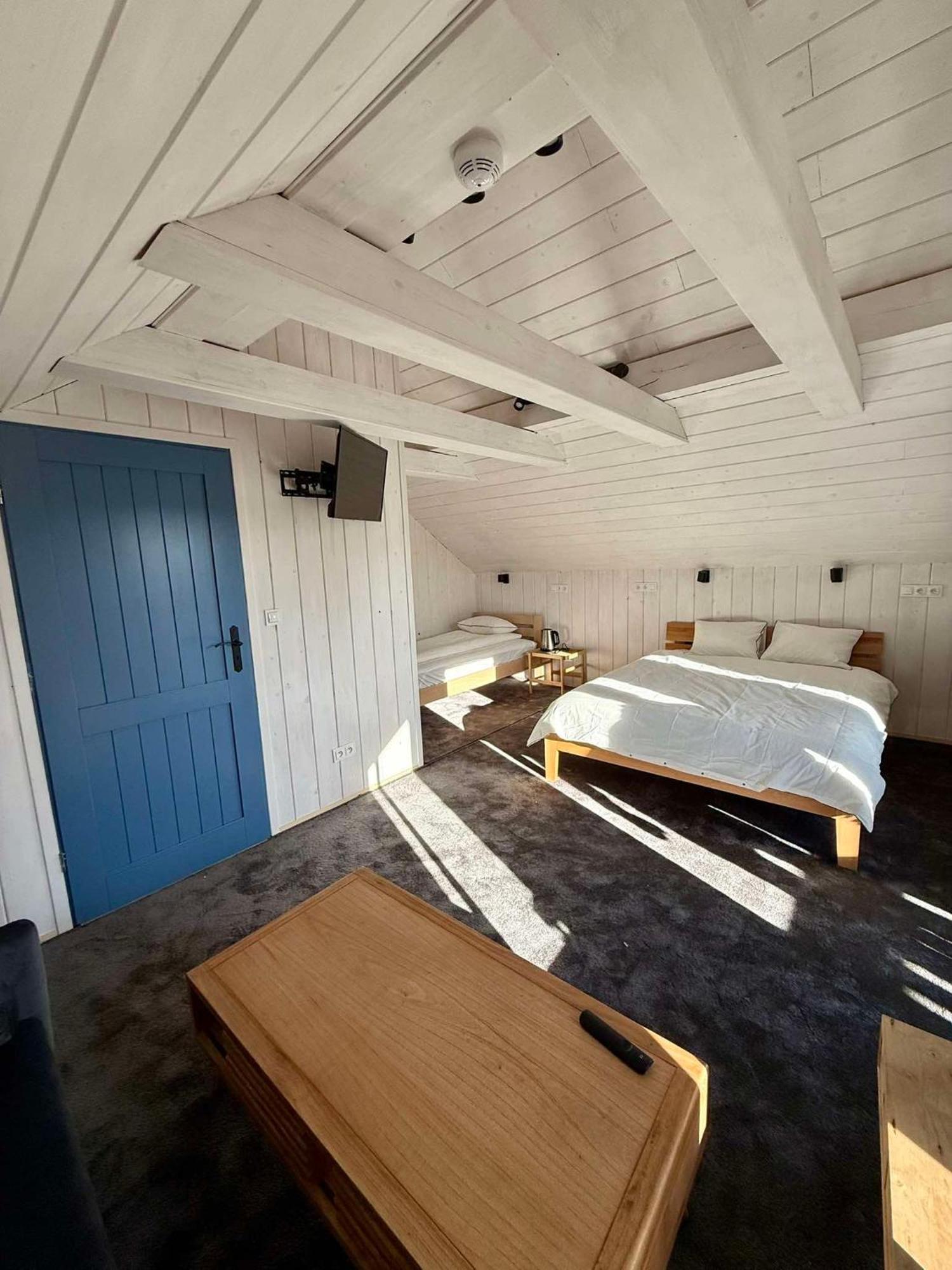 Oberza Pod Zlotym Prosiakiem Hotel Nieborow Bagian luar foto