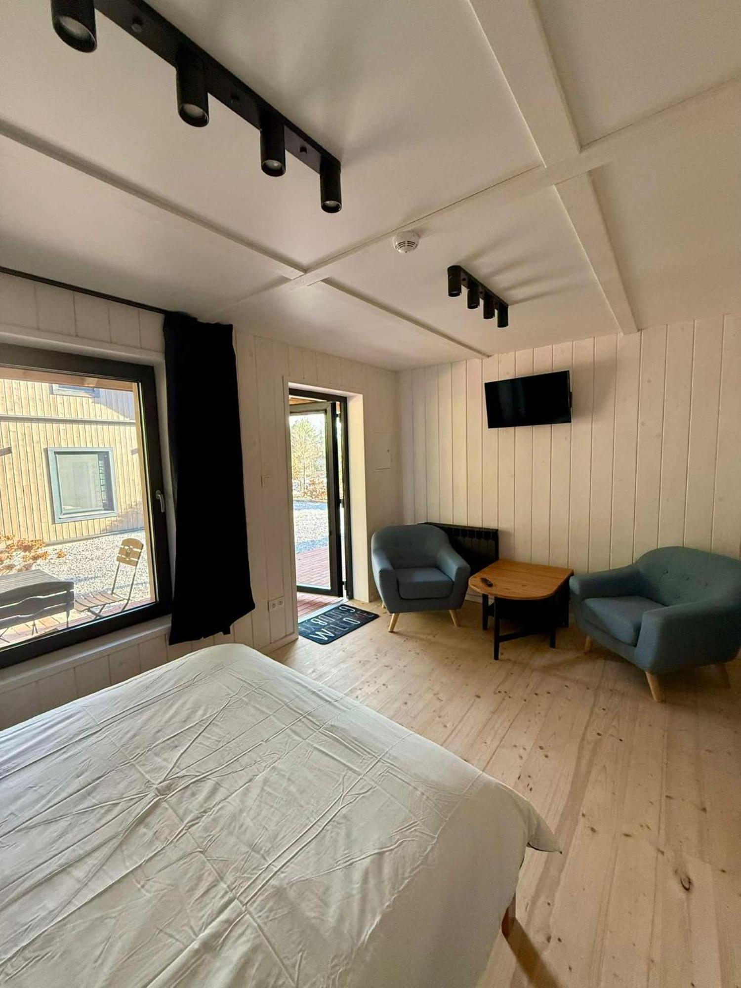 Oberza Pod Zlotym Prosiakiem Hotel Nieborow Bagian luar foto